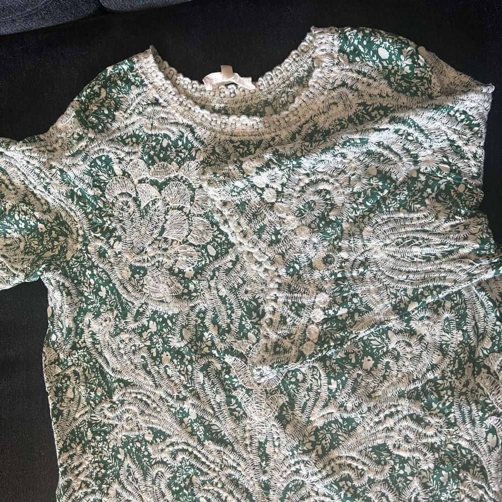 Green Medium 100% Rayon top